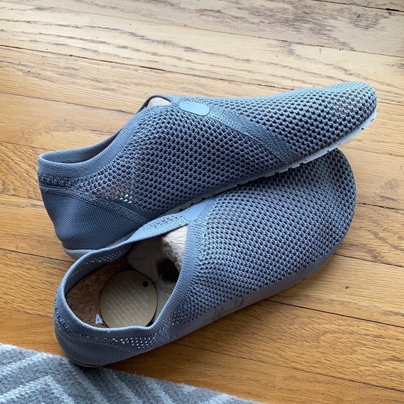 NEW! OTZ Shoes Gray Mesh Cork Insole Slip-ons Size 10.5 Men's - Picture 10 of 10